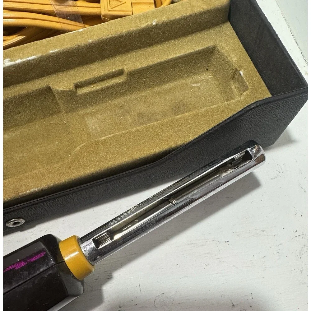 Vintage Norelco Pro Comb Hot Cold Air Heated Styling Brush Procomb TESTED